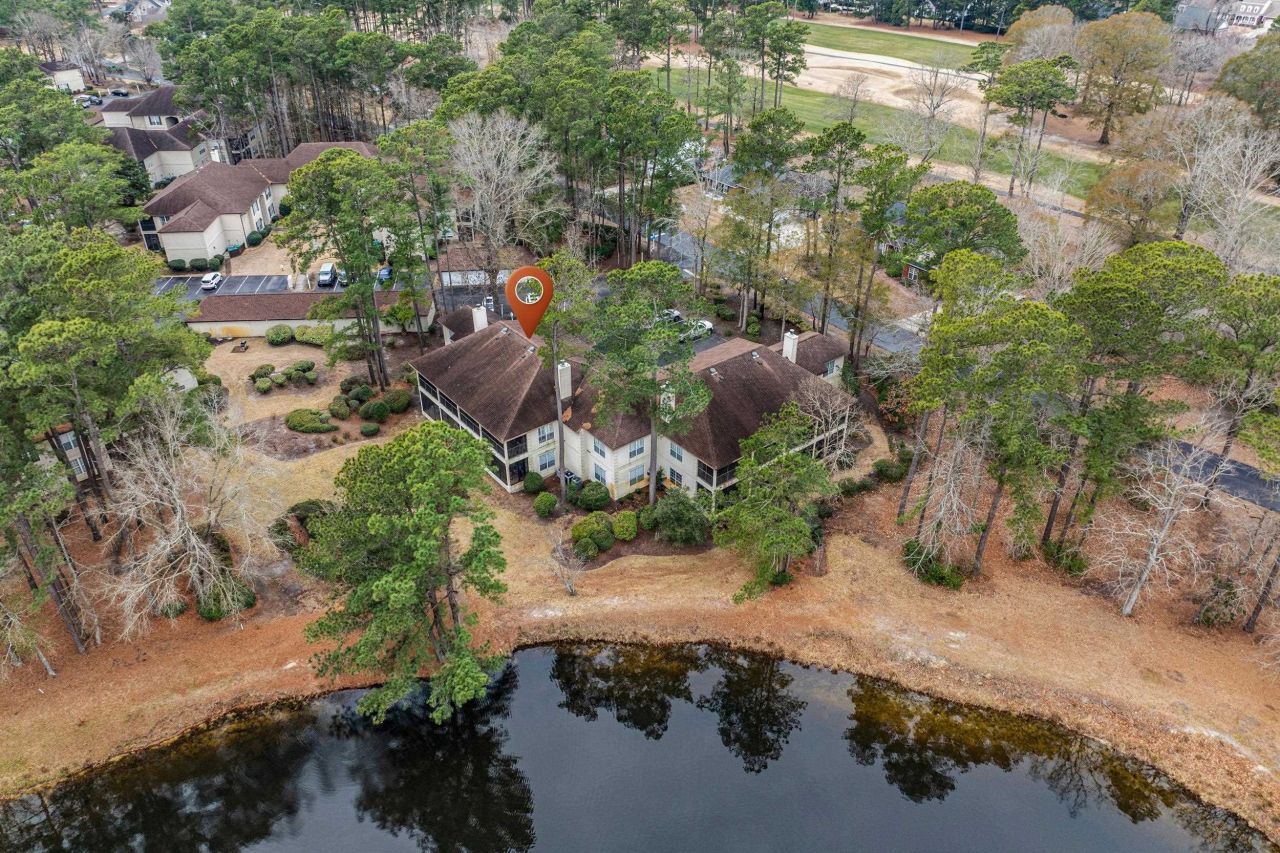 107 Pipers Ln. Photo 6