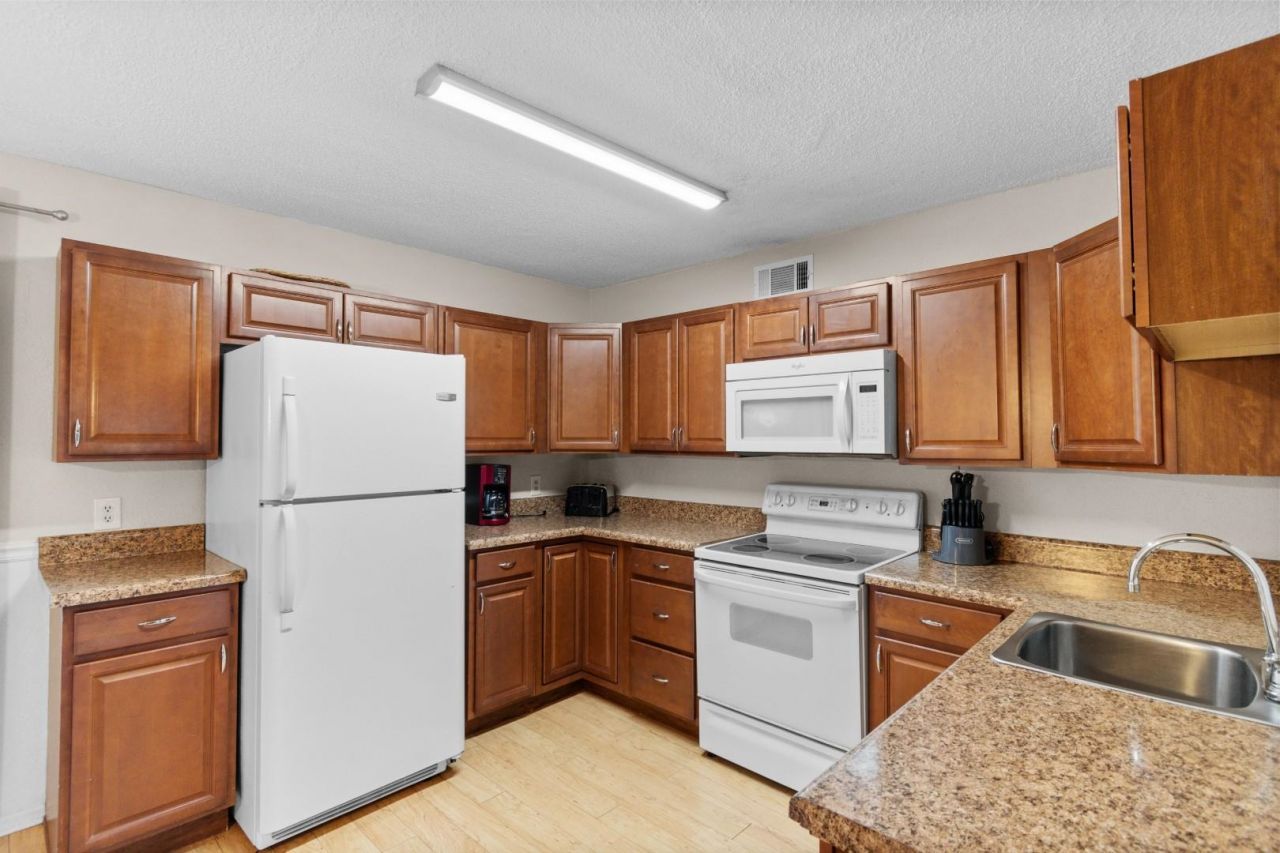 1356 Glenns Bay Rd.  Photo 5