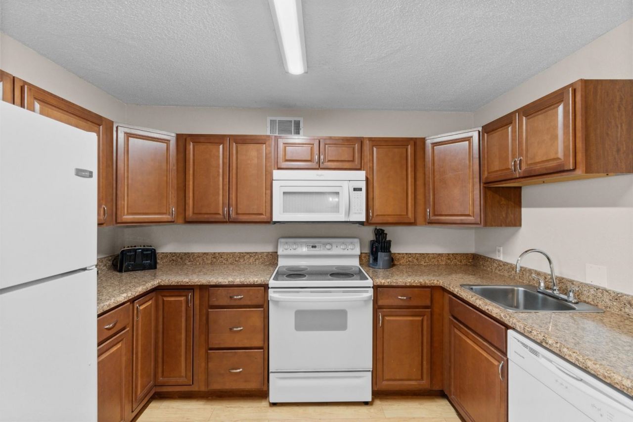 1356 Glenns Bay Rd.  Photo 6