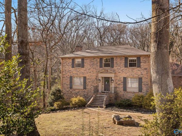2102 Woodcliff Road, Huntsville, AL 35801