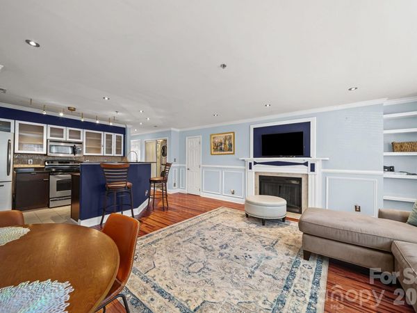 517 N Graham Street , Unit 2F, Charlotte, NC 28202