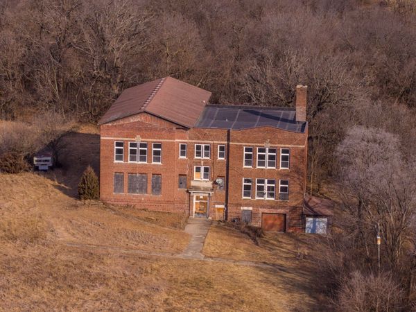 8227 Geneva Street, Indianola, IA 50125