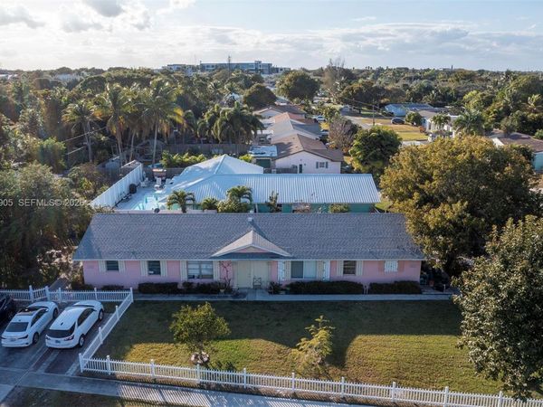 2651 SE 2nd St , Boynton Beach, FL 33435