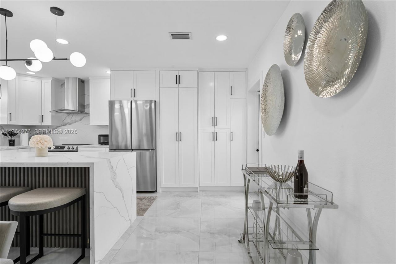 315 NW 106th St, Miami, FL 33150 Photo