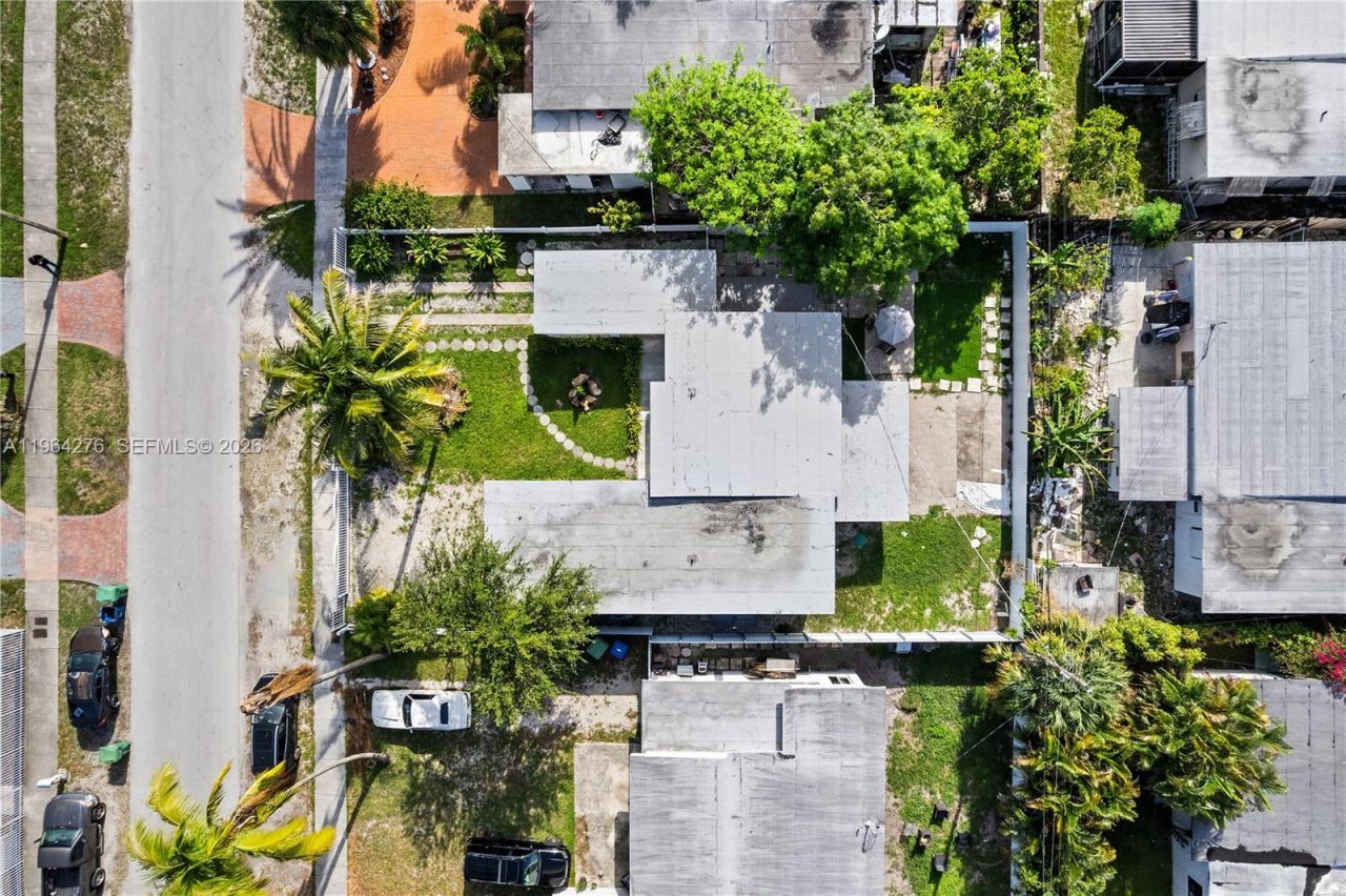 315 NW 106th St, Miami, FL 33150 Photo