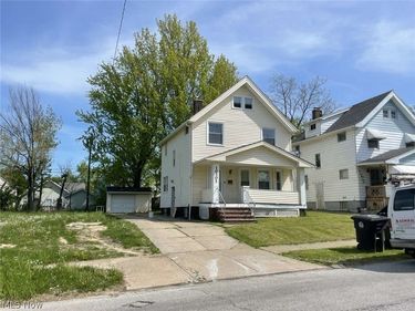 10301 Dickens Avenue, Cleveland, OH 44104