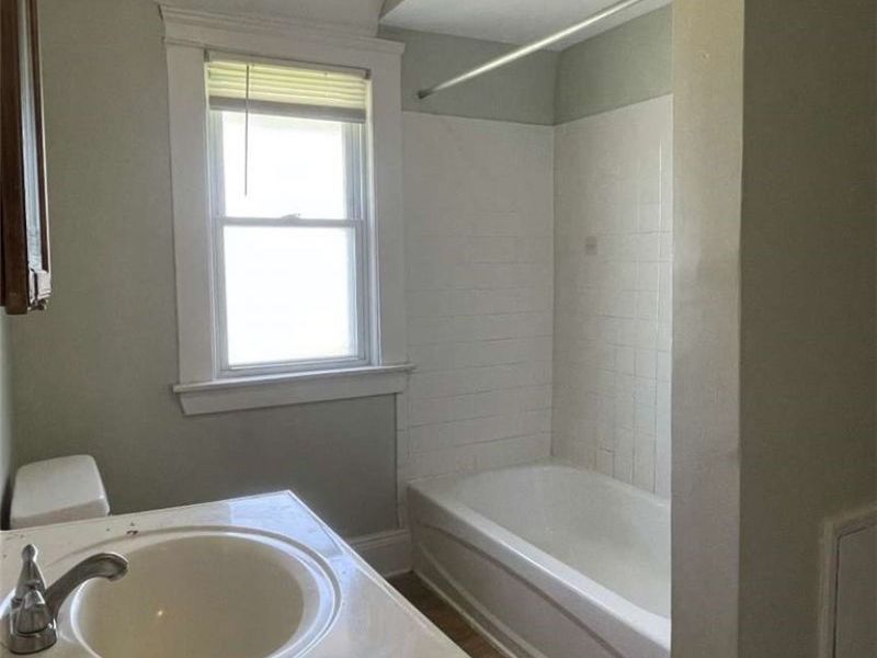 10301 Dickens Avenue, Cleveland, OH 44104 Photo 16