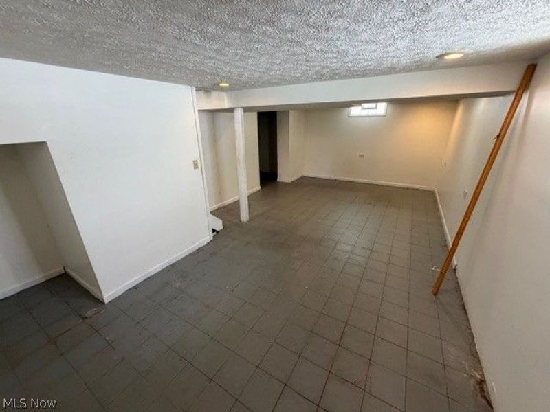 4920 E 110th Street, Cleveland, OH 44125 Photo 40