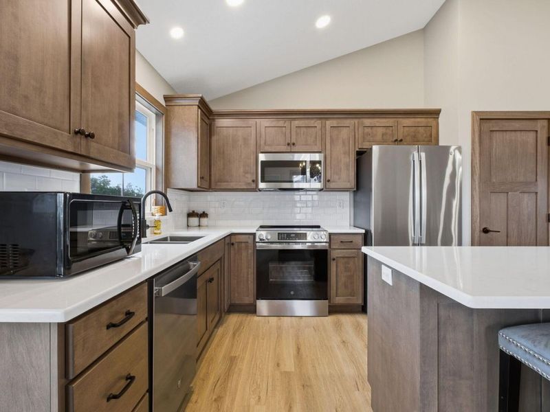 557 Cannondale Avenue , Johnstown, OH 43031 Photo 16