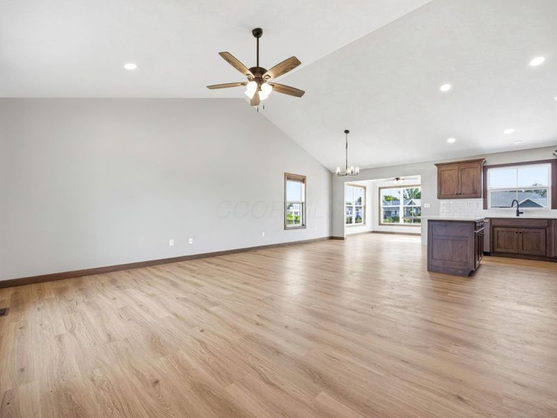 557 Cannondale Avenue, Johnstown, OH 43031 Photo 7
