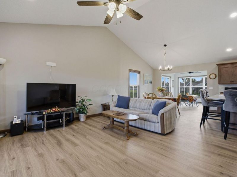 557 Cannondale Avenue , Johnstown, OH 43031 Photo 7