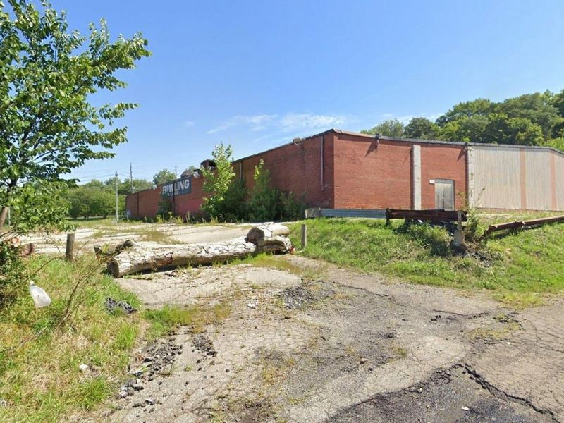 18310 Euclid Avenue, Cleveland, OH 44112 Photo 3
