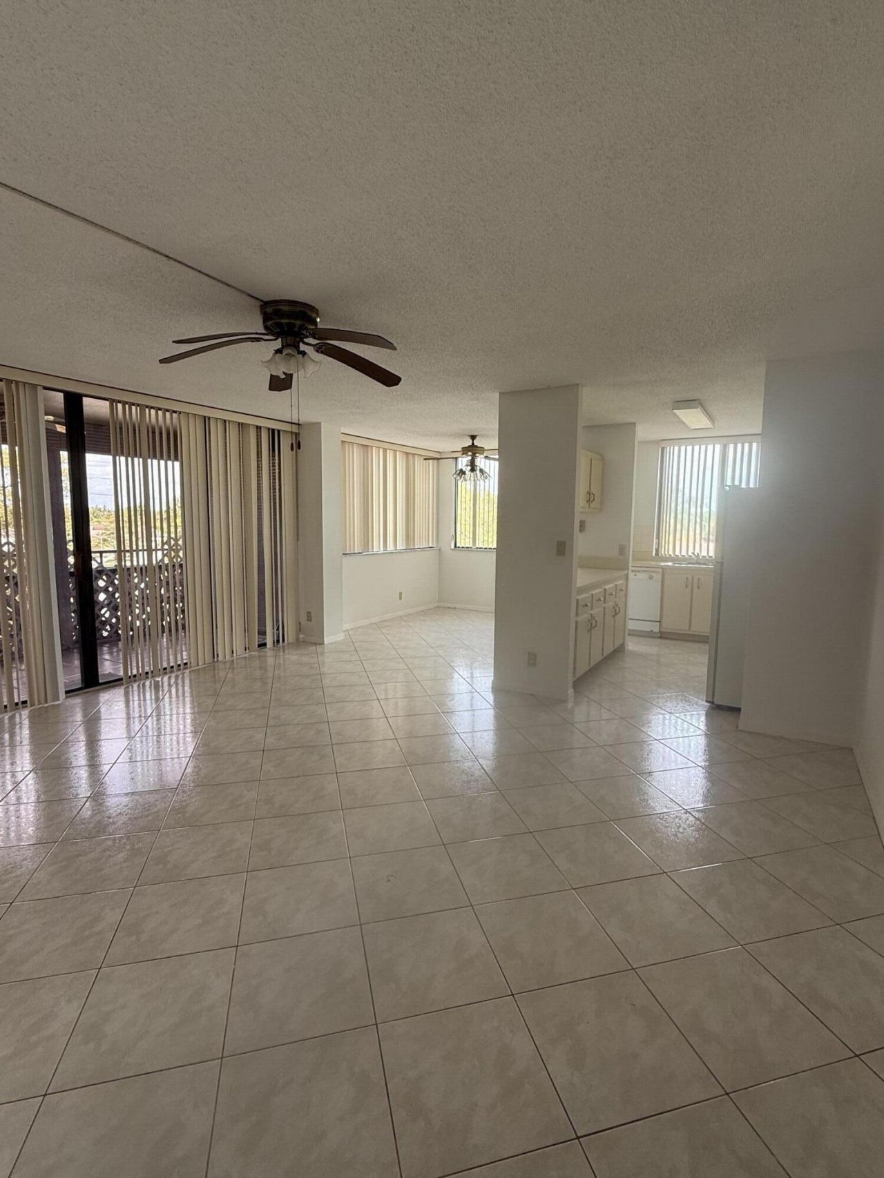 4222 Inverrary Boulevard, Unit 4309, Lauderhill, FL 33319 Photo