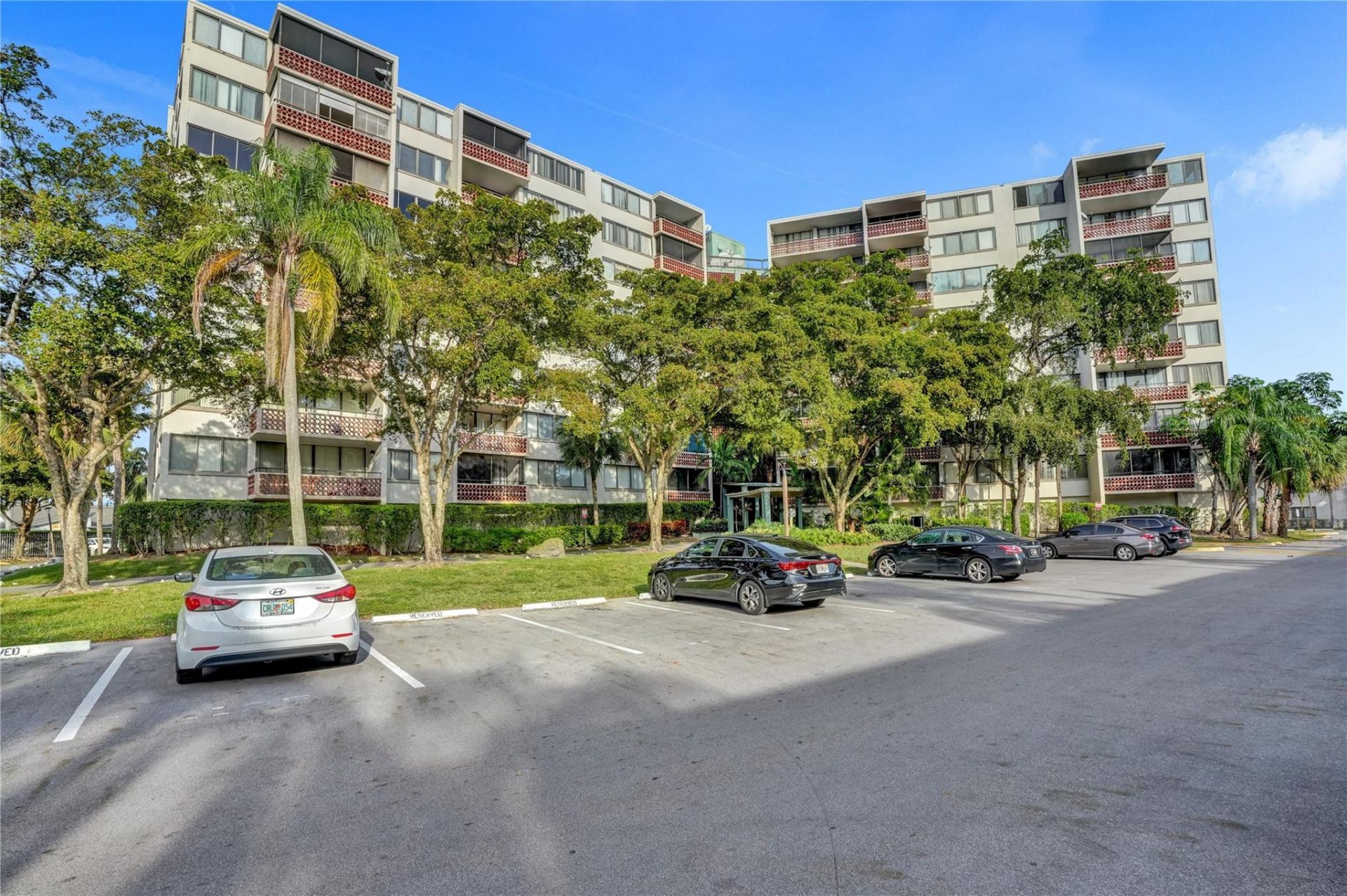 4222 Inverrary Boulevard, Unit 4309, Lauderhill, FL 33319 Photo