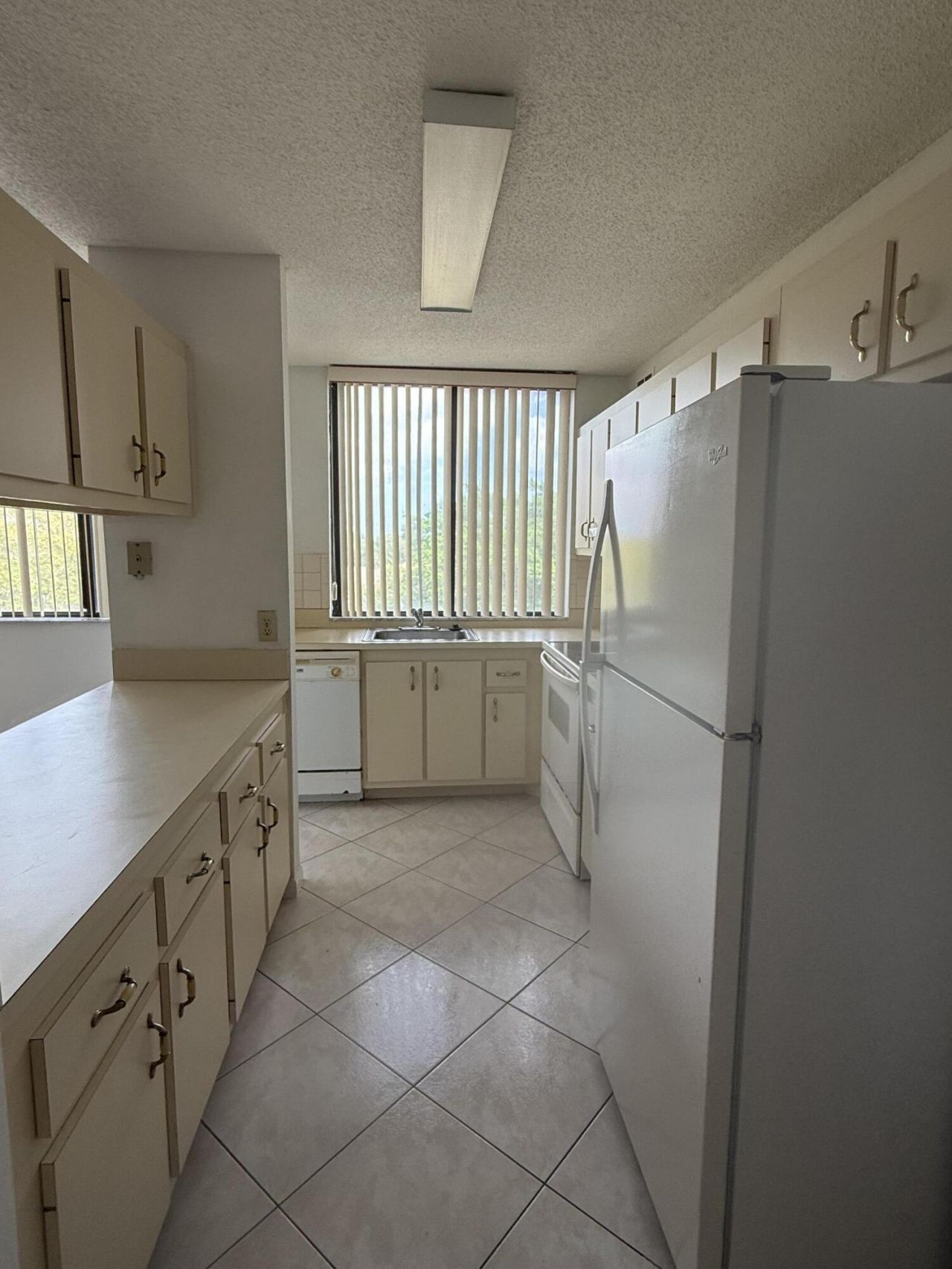 4222 Inverrary Boulevard, Unit 4309, Lauderhill, FL 33319 Photo