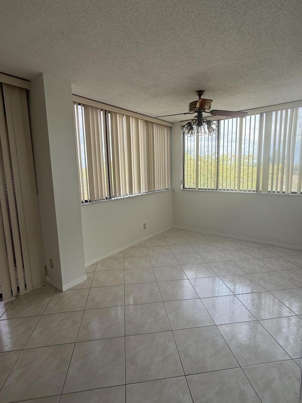 4222 Inverrary Boulevard, Unit 4309, Lauderhill, FL 33319 Photo