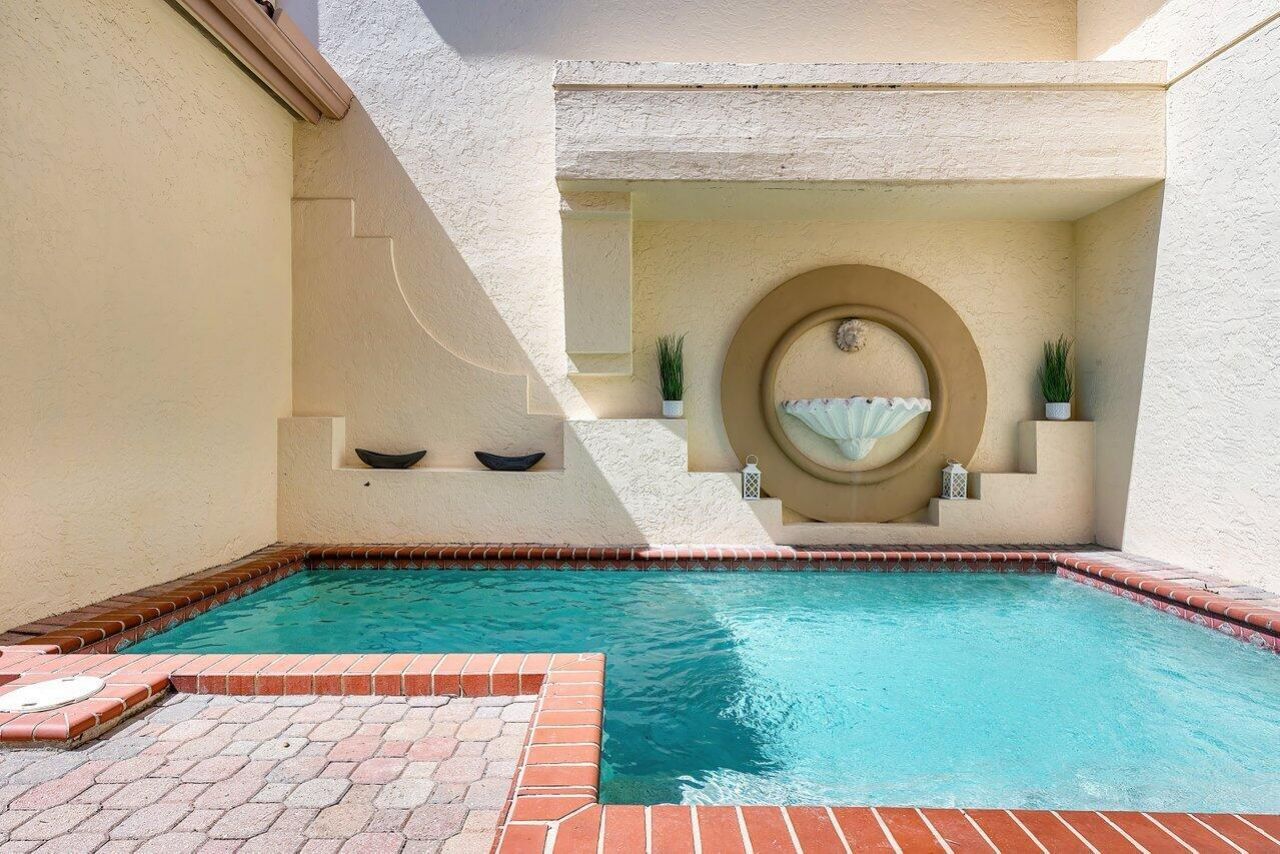 4517 S Ocean Boulevard, Highland Beach, FL 33487 Photo