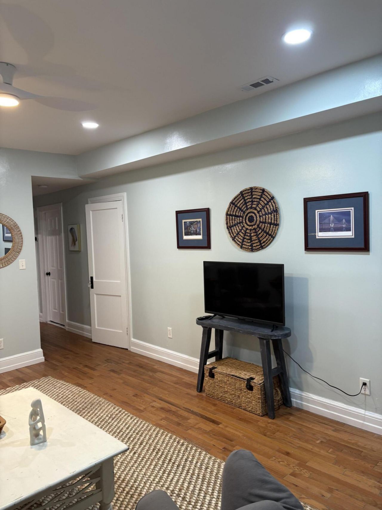 133 Bogard Street Photo 6