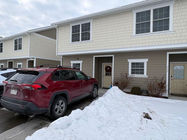 210 Blackbird Village Cir, Lewisburg, WV 24901