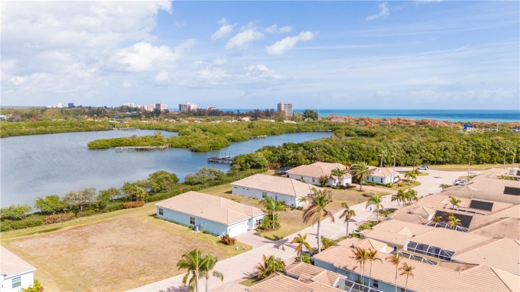 1932 Lynx Drive, Hutchinson Island, FL 34949 Photo