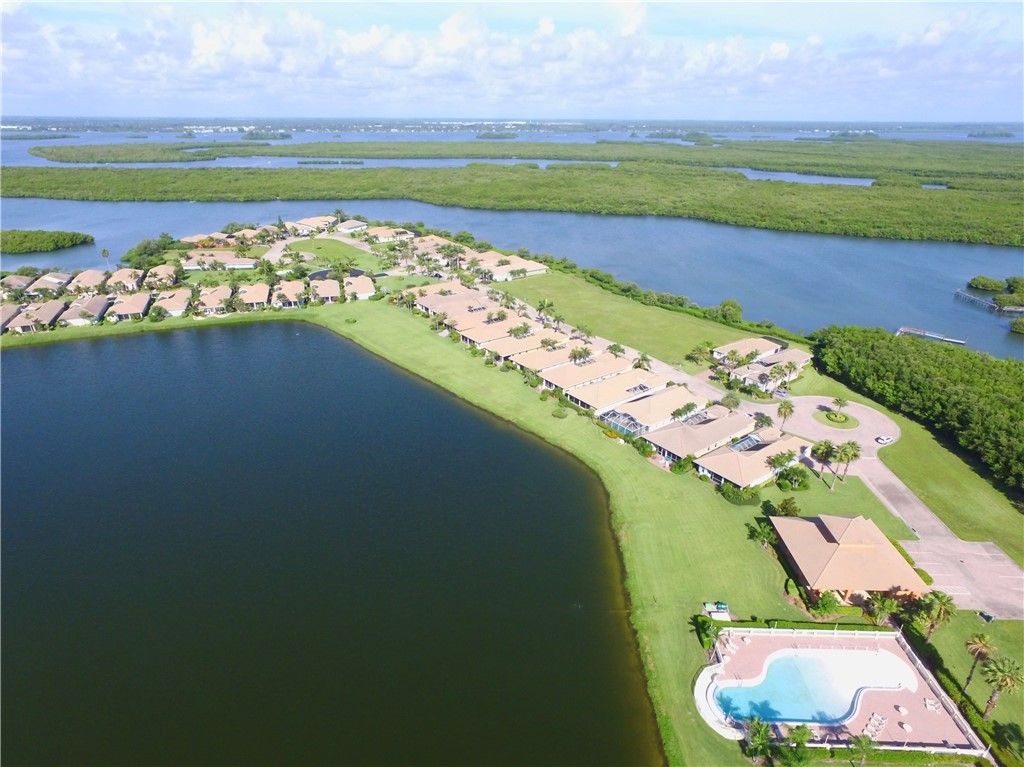 1932 Lynx Drive, Hutchinson Island, FL 34949 Photo