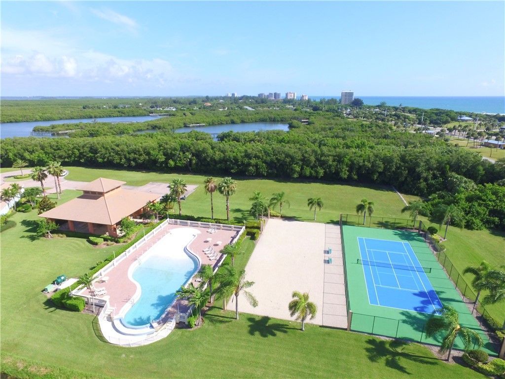1932 Lynx Drive, Hutchinson Island, FL 34949 Photo