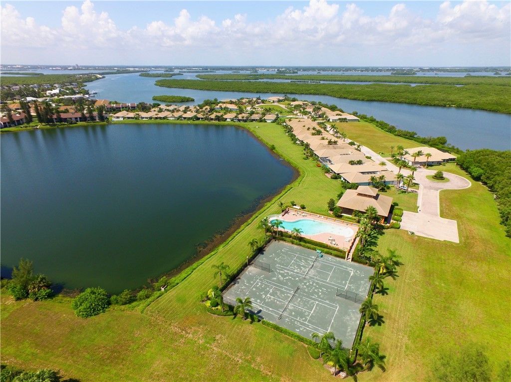 1932 Lynx Drive, Hutchinson Island, FL 34949 Photo