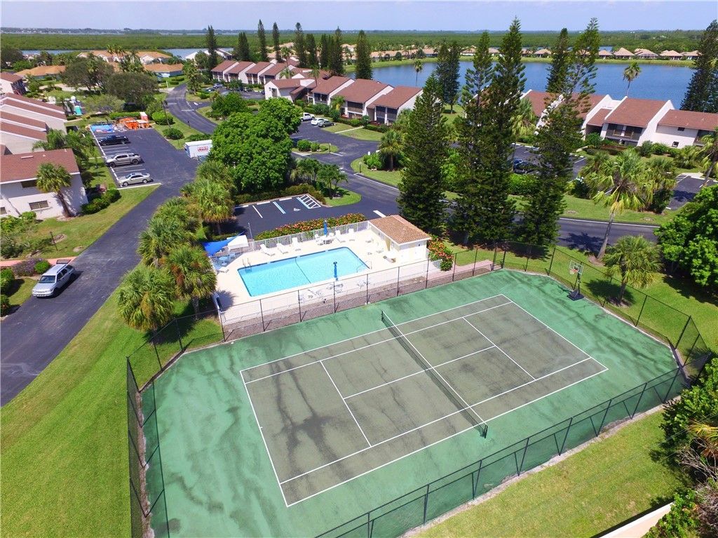 1932 Lynx Drive, Hutchinson Island, FL 34949 Photo