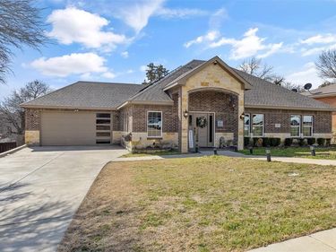 714 Oak Park Drive, Dallas, TX 75232