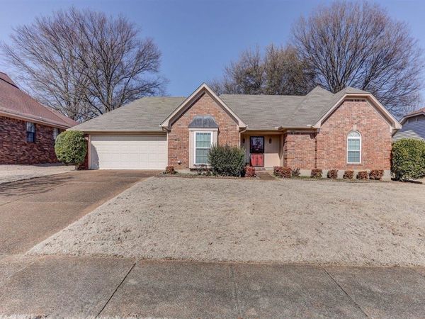 6384 RICHFIELD DR, Bartlett, TN 38134