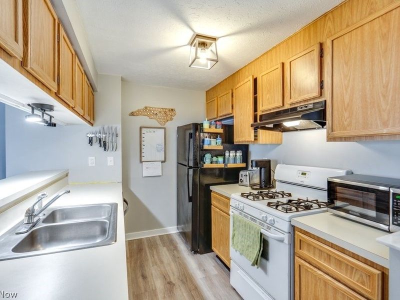 3767 Lake Run Boulevard, Stow, OH 44224 Photo 14