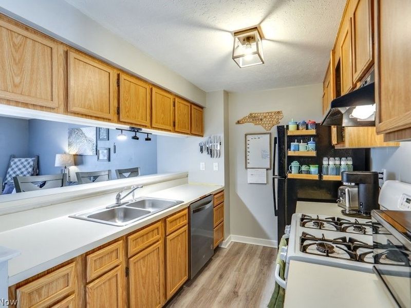 3767 Lake Run Boulevard, Stow, OH 44224 Photo 17