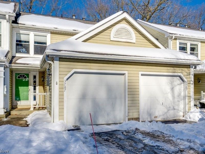 3767 Lake Run Boulevard, Stow, OH 44224 Photo 2