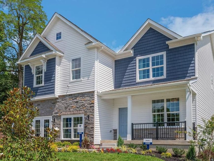 109 Pear Ridge Drive, Harrisburg, PA 17111 Main Photo