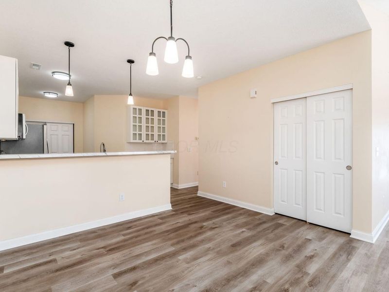 950 Villas Drive, Pataskala, OH 43062 Photo 14