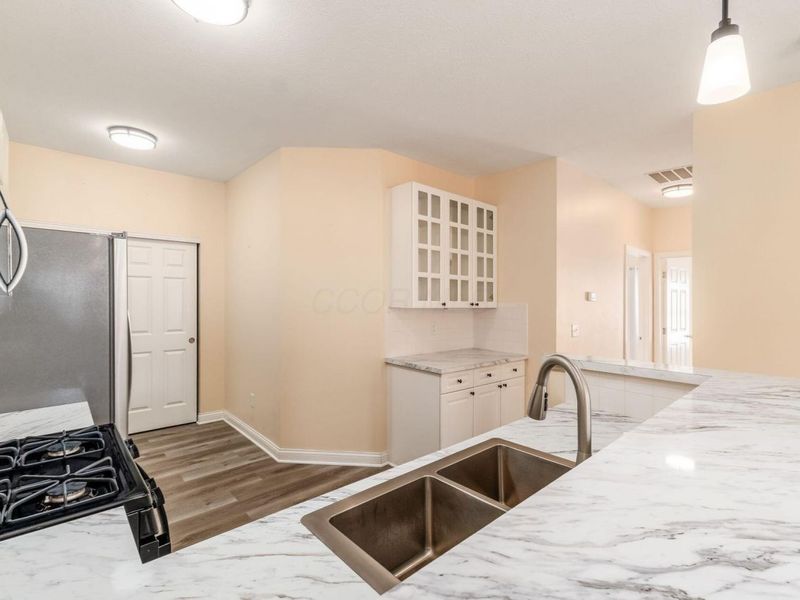 950 Villas Drive, Pataskala, OH 43062 Photo 19