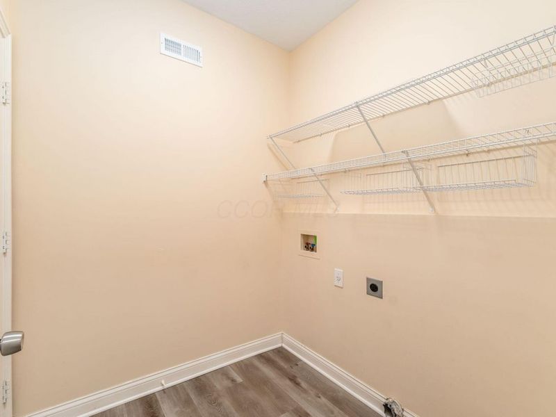 950 Villas Drive, Pataskala, OH 43062 Photo 34