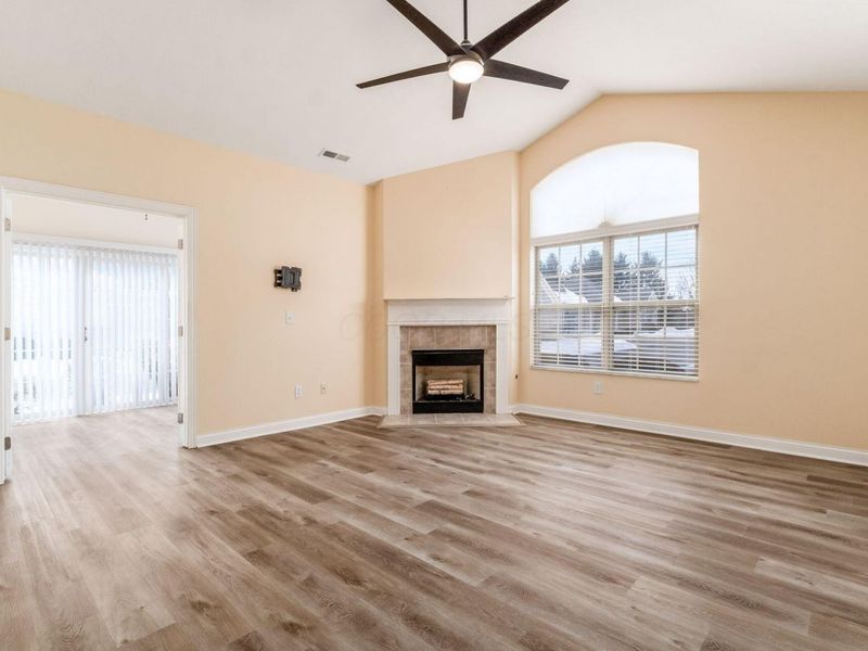 950 Villas Drive, Pataskala, OH 43062 Photo 8