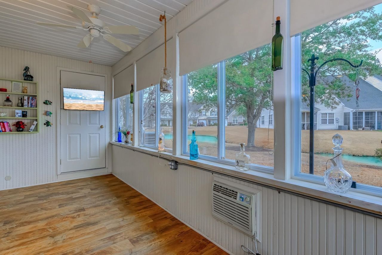 795 Wilshire Ln. Photo 20