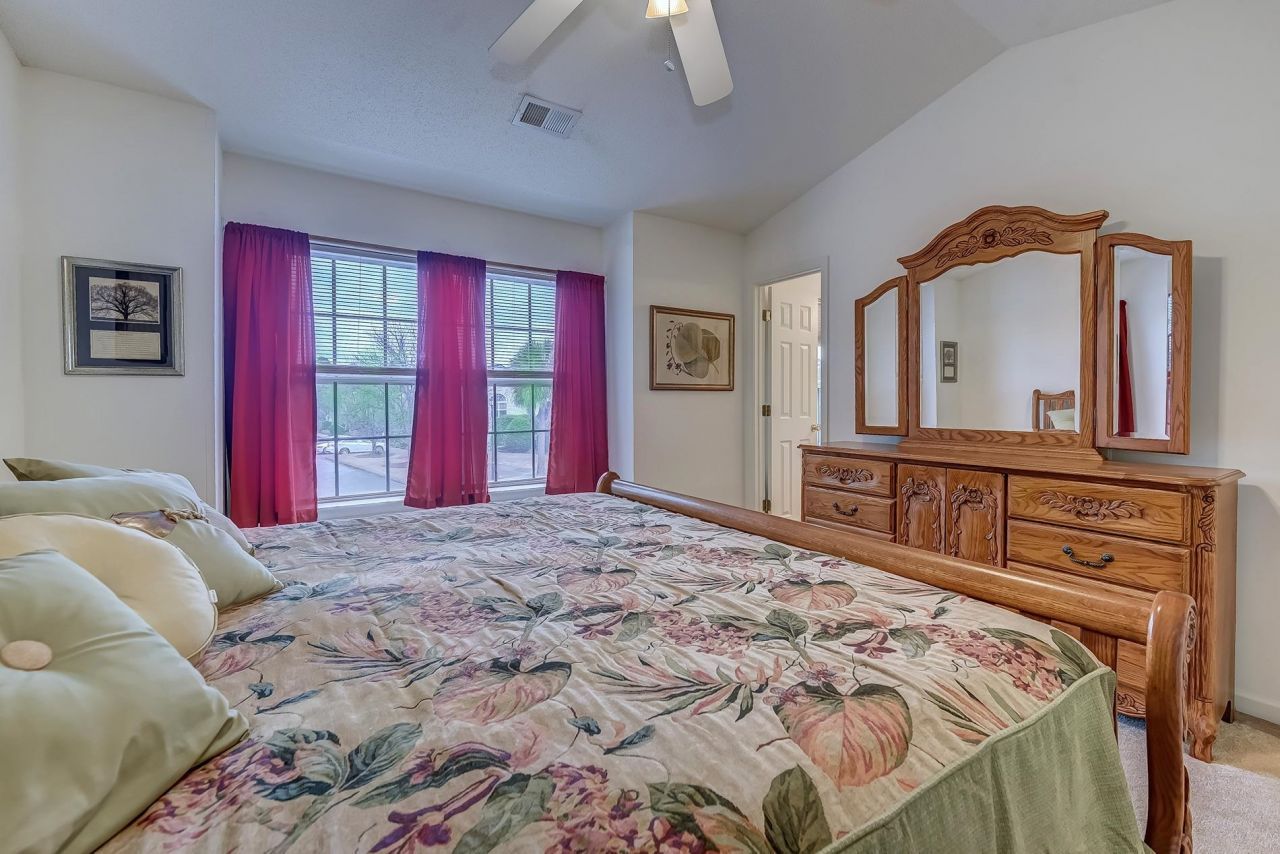 795 Wilshire Ln. Photo 26