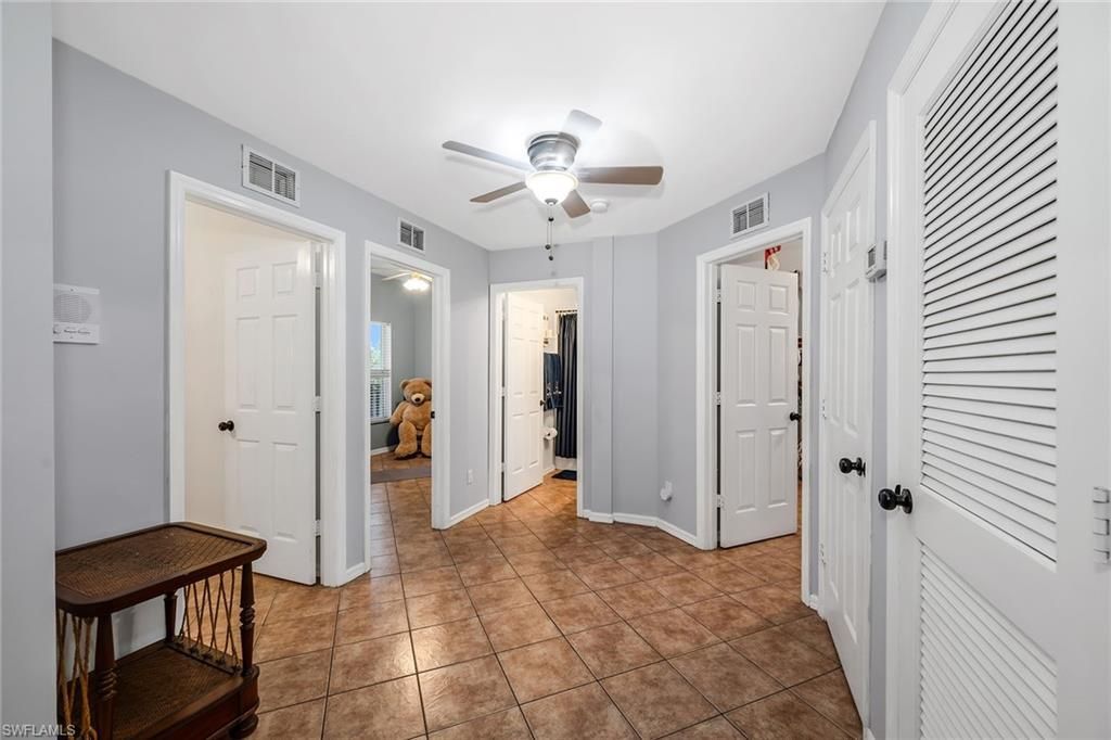 4105 2nd Ave Ne, Naples, FL 34120 Photo