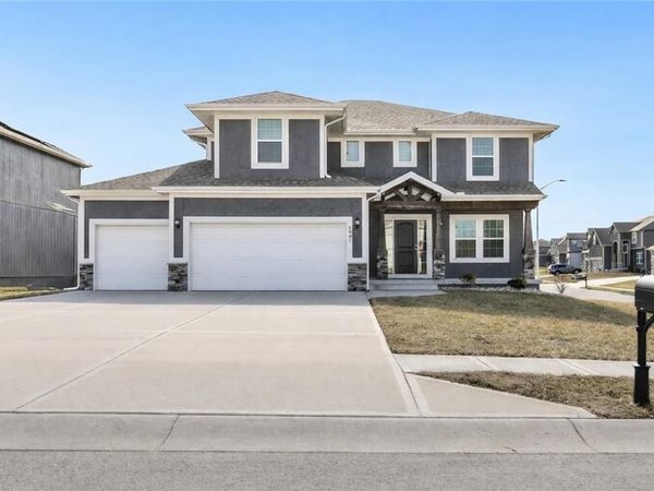 4901 NE 105th Street, Kansas City, MO 64156