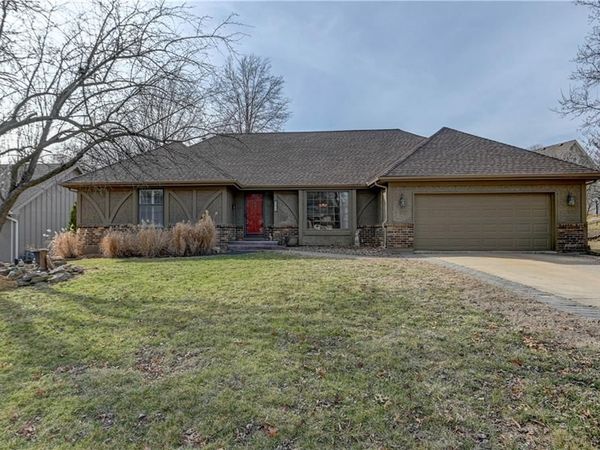 6512 Widmer Road, Shawnee, KS 66216