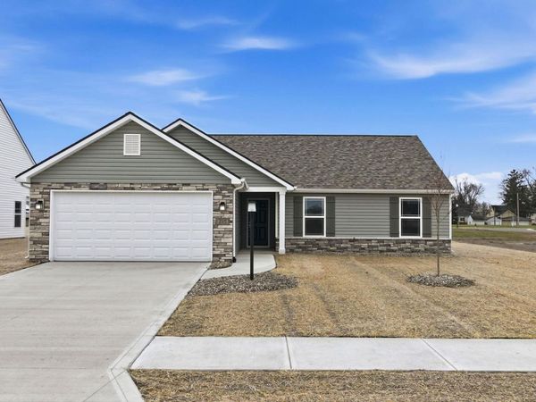 215 Latigo Lane, Garrett, IN 46738