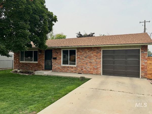 508 E Washington Ave, Nampa, ID 83686