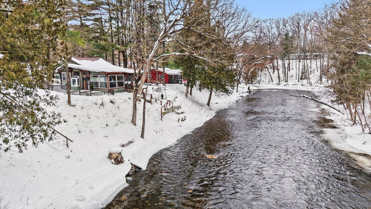 7774 E Saint Huberts Trail, Hesperia, MI 49421 Main Photo