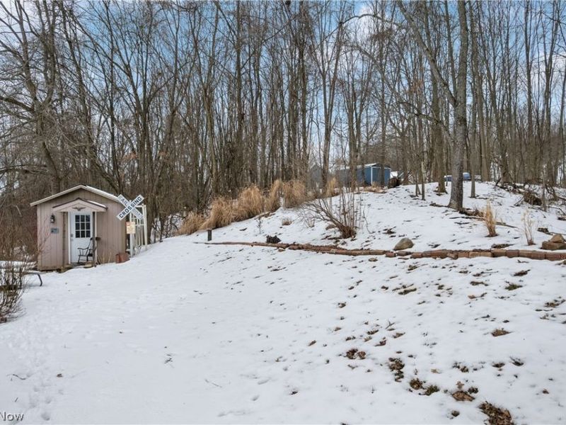 5039 Erie Avenue N, Canal Fulton, OH 44614 Photo 27