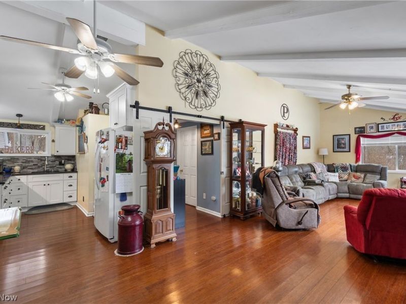 5039 Erie Avenue N, Canal Fulton, OH 44614 Photo 8