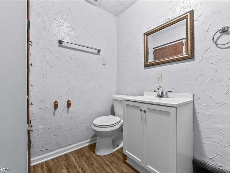 55 Eber Avenue, Akron, OH 44305 Photo 17