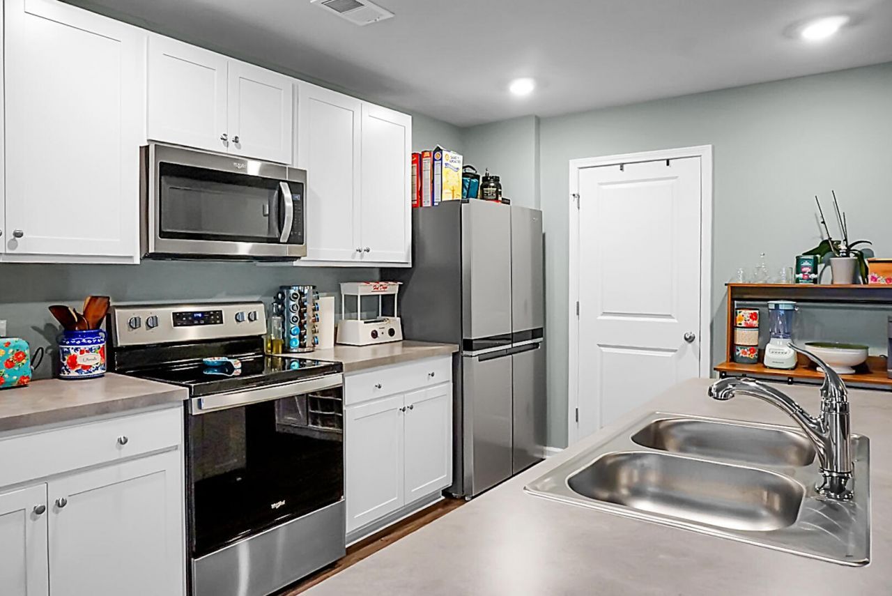 500 Shady Maple Street Photo 12